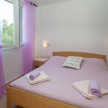 Сasa de vacaciones Holiday Uvala Gabrica *